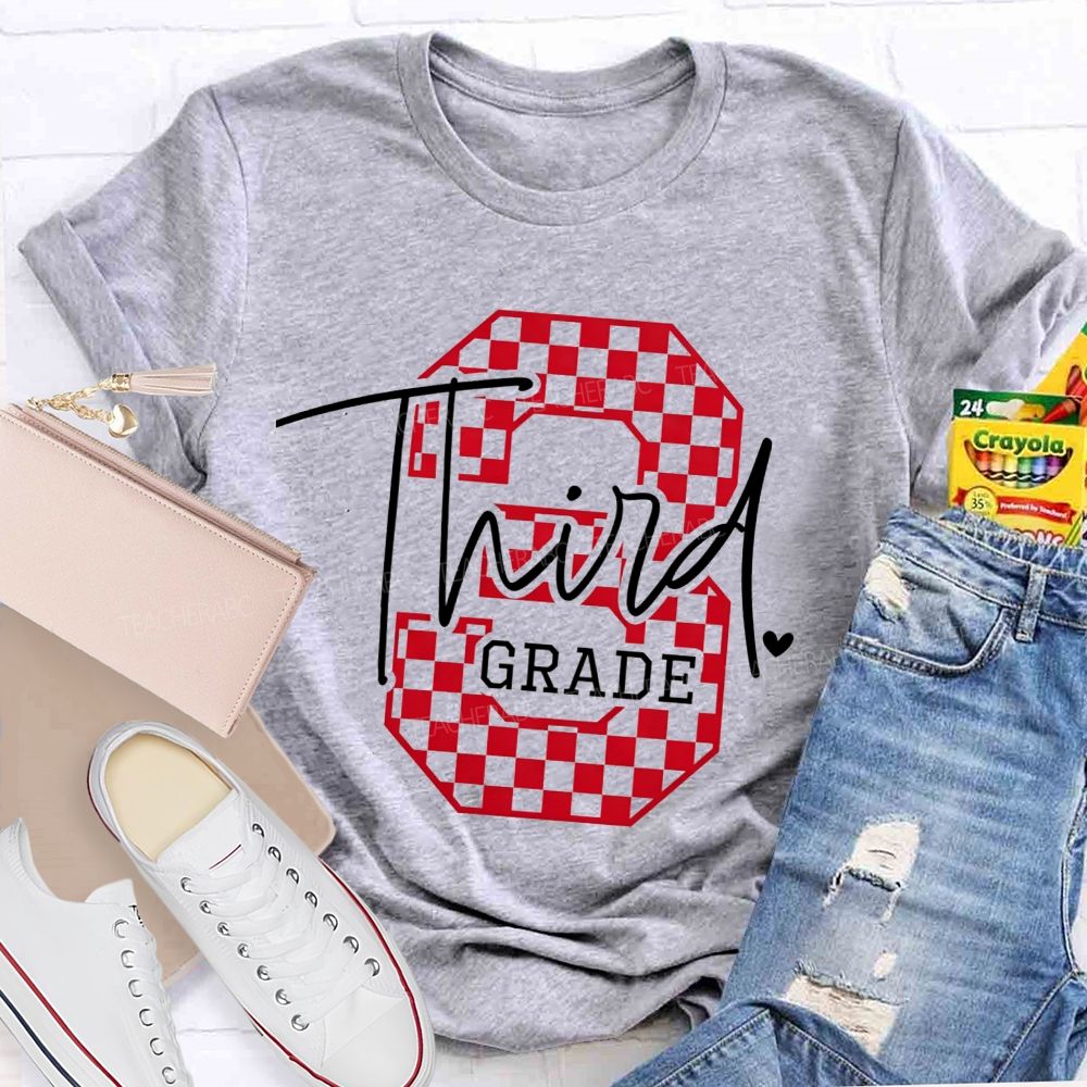 Personalized Grade Checkered Third Grade Script Heart Teacher T-shirt