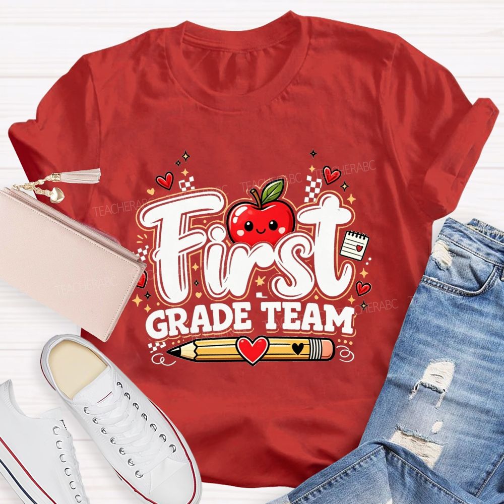 Personalized Grade First Grade Team Hearts And Apples Teacher T-shirt