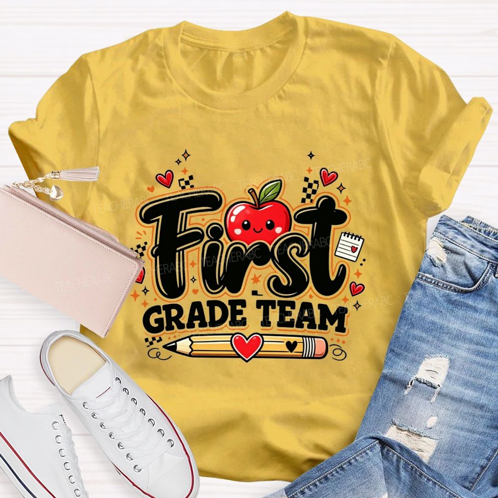 Personalized Grade First Grade Team Hearts And Apples Teacher T-shirt