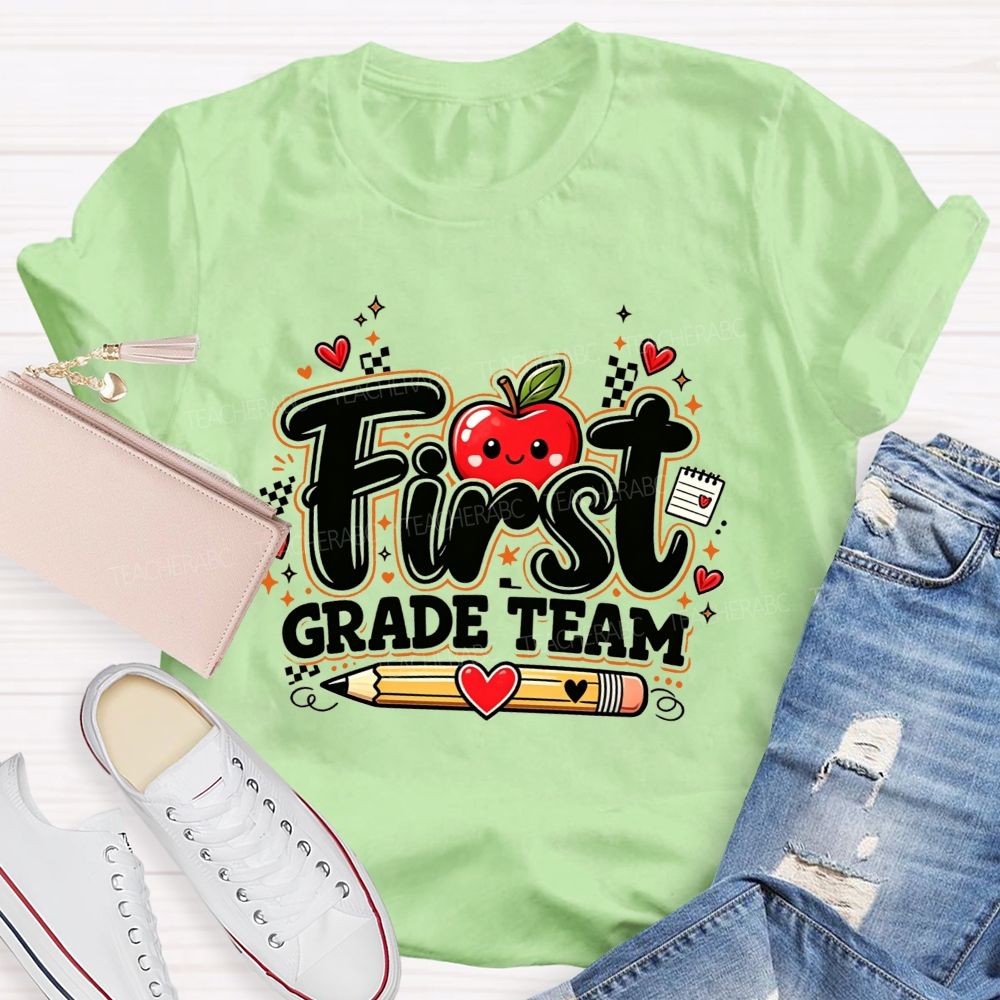 Personalized Grade First Grade Team Hearts And Apples Teacher T-shirt
