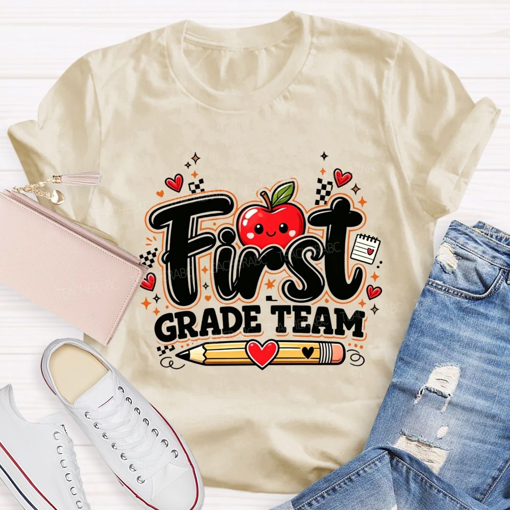 Personalized Grade First Grade Team Hearts And Apples Teacher T-shirt
