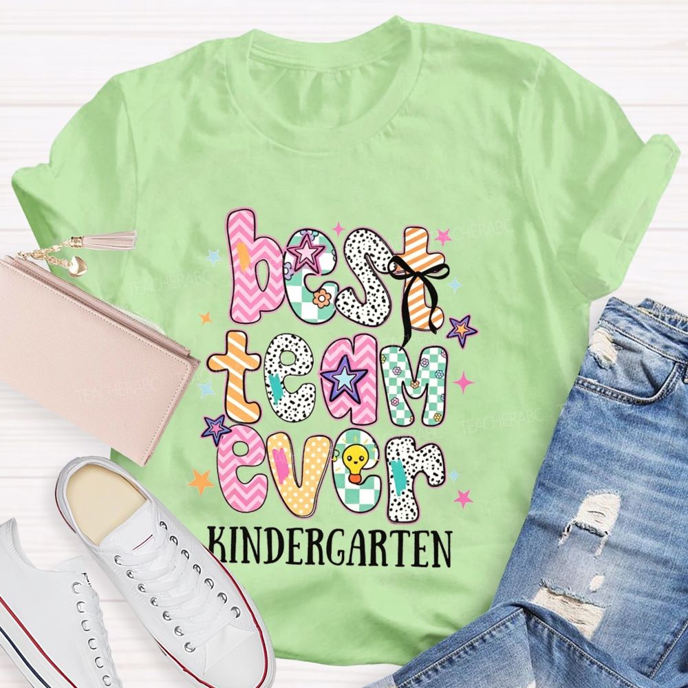 Personalized Grade Best Team Ever Kindergarten Patchwork Pattern Bubble Letter Teacher T-shirt