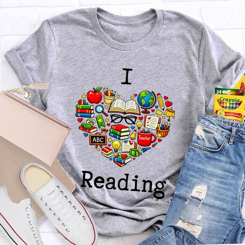 I Love Reading And Book Apple Globe Teacher Graphic Teacher T-shirt