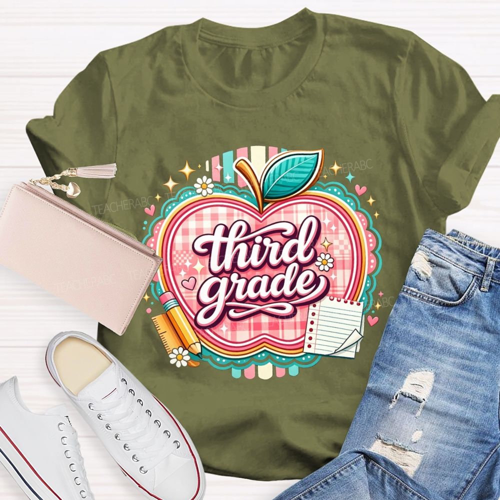 Personalized Grade Living That Third Grade Life Teacher T-shirt