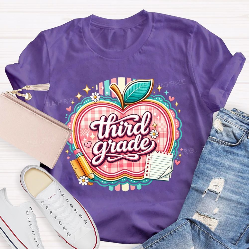 Personalized Grade Living That Third Grade Life Teacher T-shirt