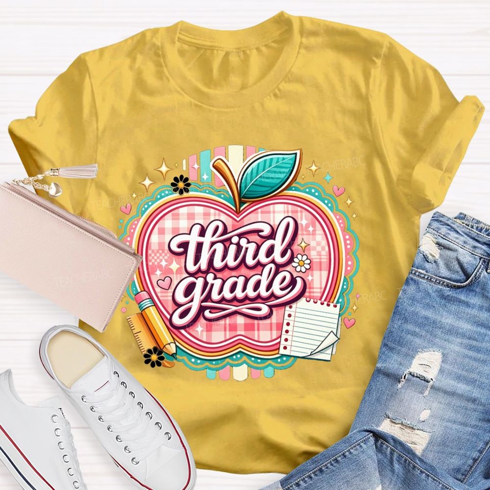 Personalized Grade Living That Third Grade Life Teacher T-shirt