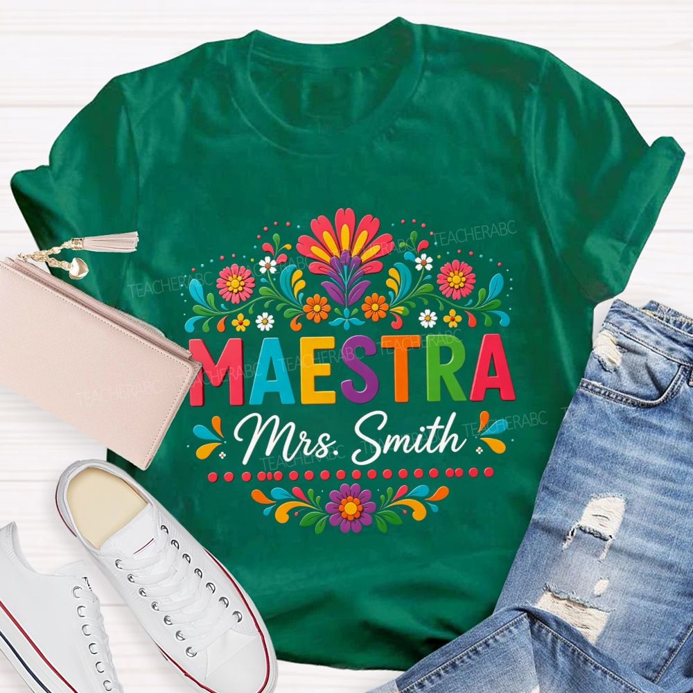 Personalized Name Maestra Vintage Flower Teacher T-Shirt