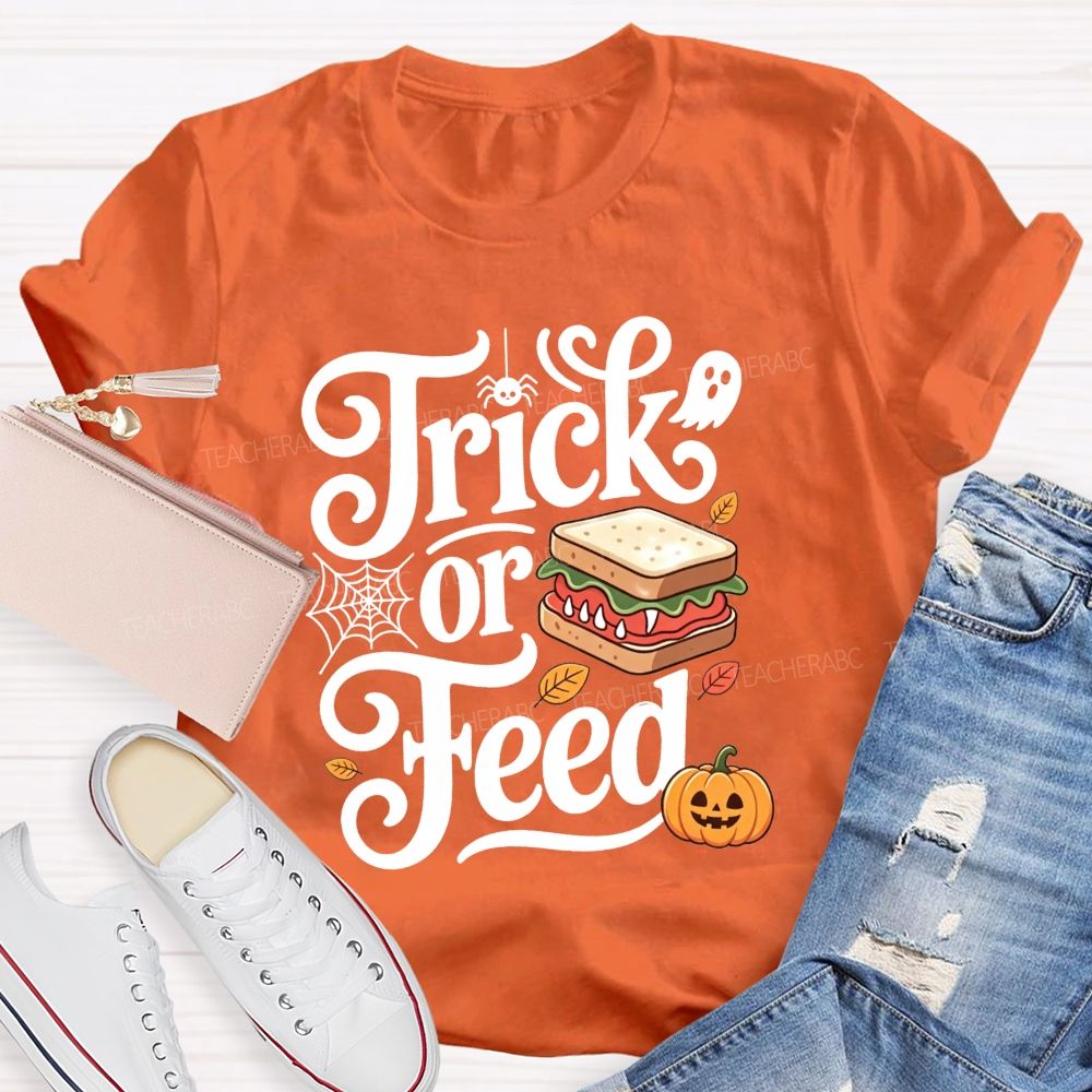 Trick Or Feed Spooky Sandwich Lunch Lady T-shirt