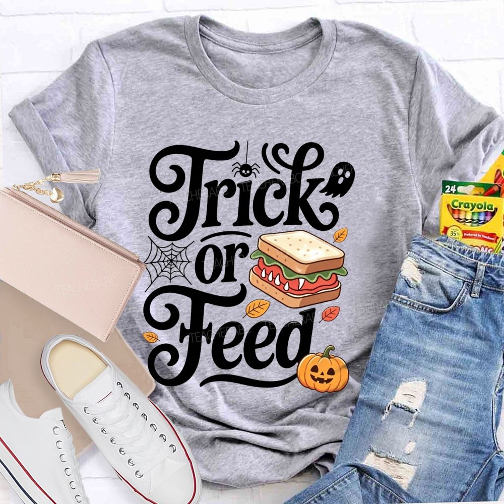 Trick Or Feed Spooky Sandwich Lunch Lady T-shirt