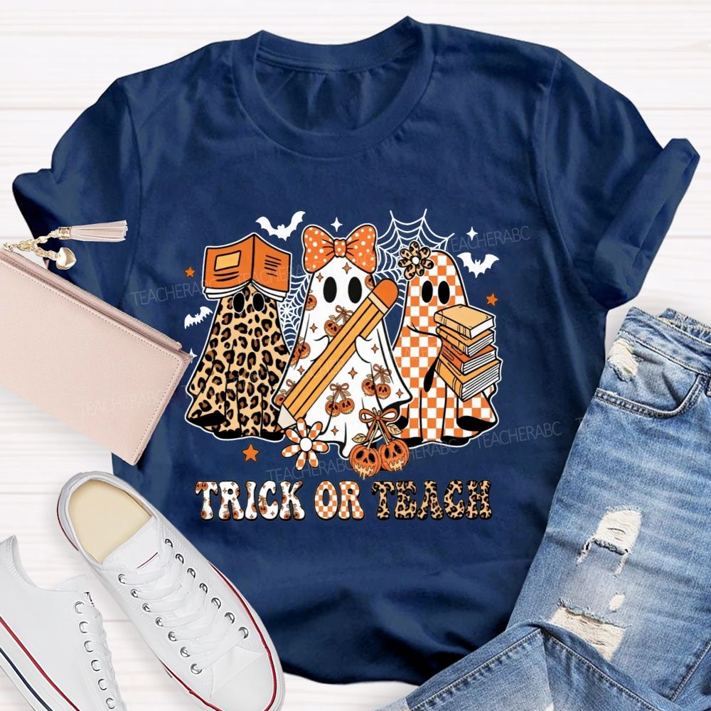 Trick Or Teach Halloween Book Ghost Leopard Checkered Teacher T-shirt