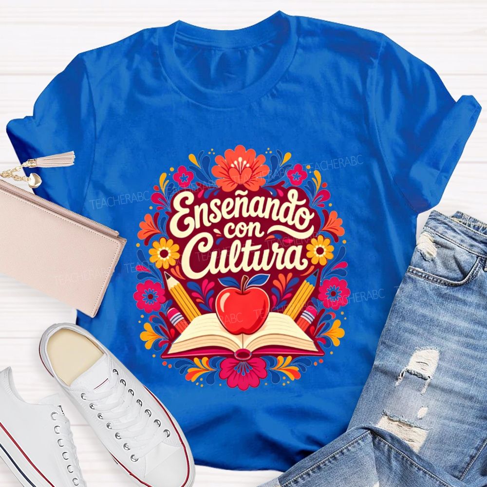 EnseñAndo Con Cultura Spanish Maestra Teacher T-shirt