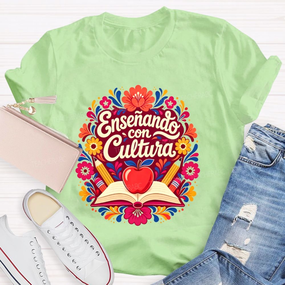 EnseñAndo Con Cultura Spanish Maestra Teacher T-shirt