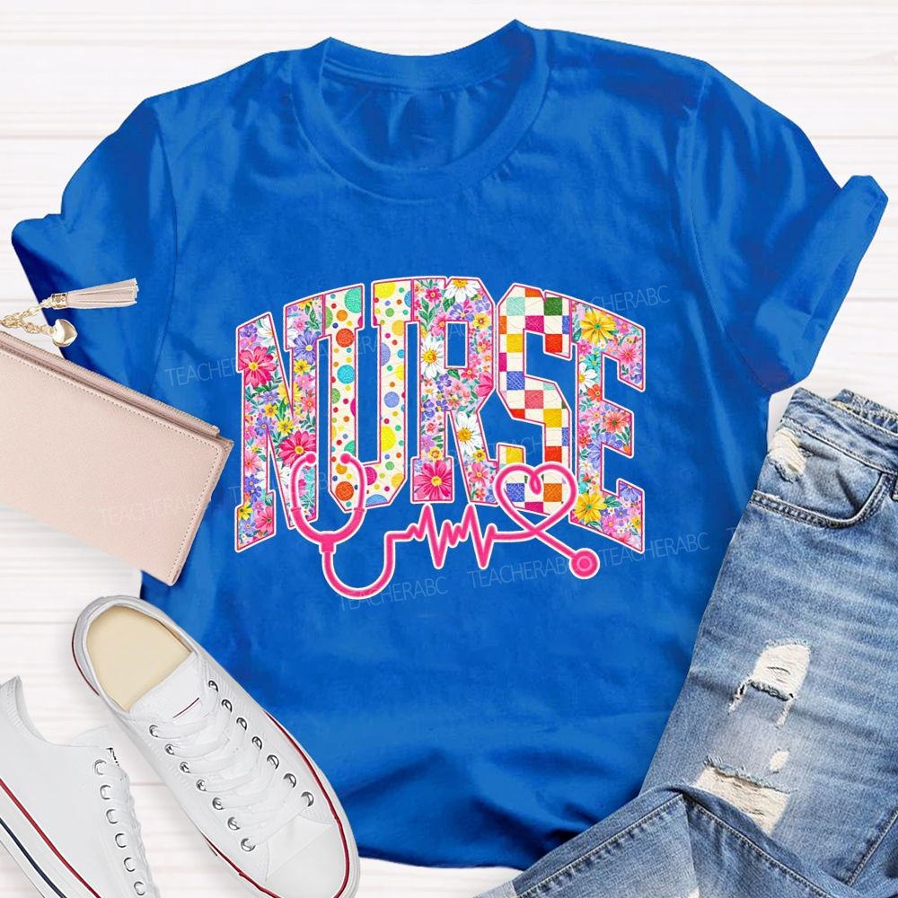 School Nurse Healing With Heart And Stethoscope T-shirt