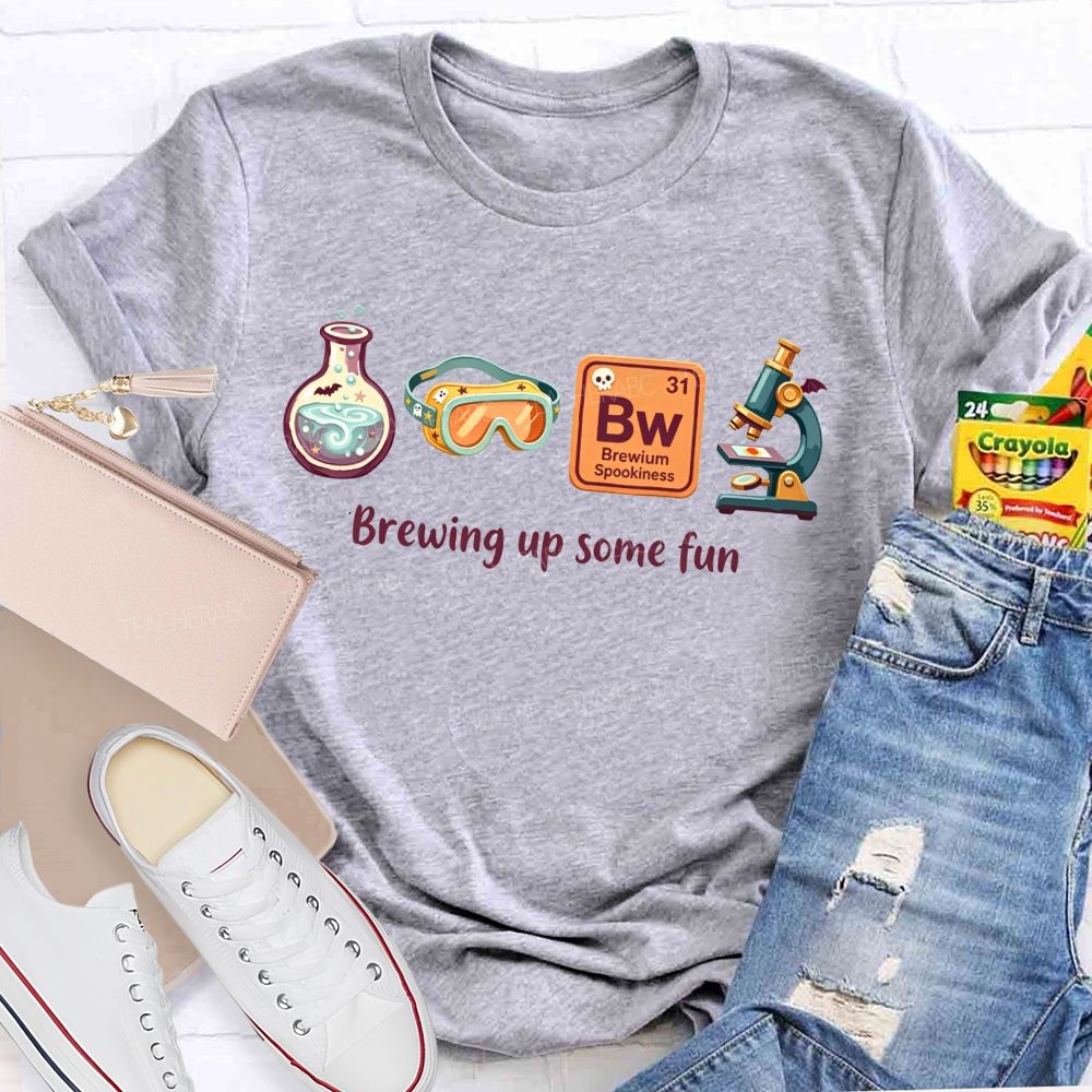 Brewing Up Some Fun Science Teacher Spooky Lab Equipment Teacher T-shirt
