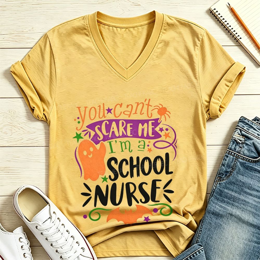 You Can'T Scare Me I'M A School Nurse Halloween Ghost V Neck T-shirt