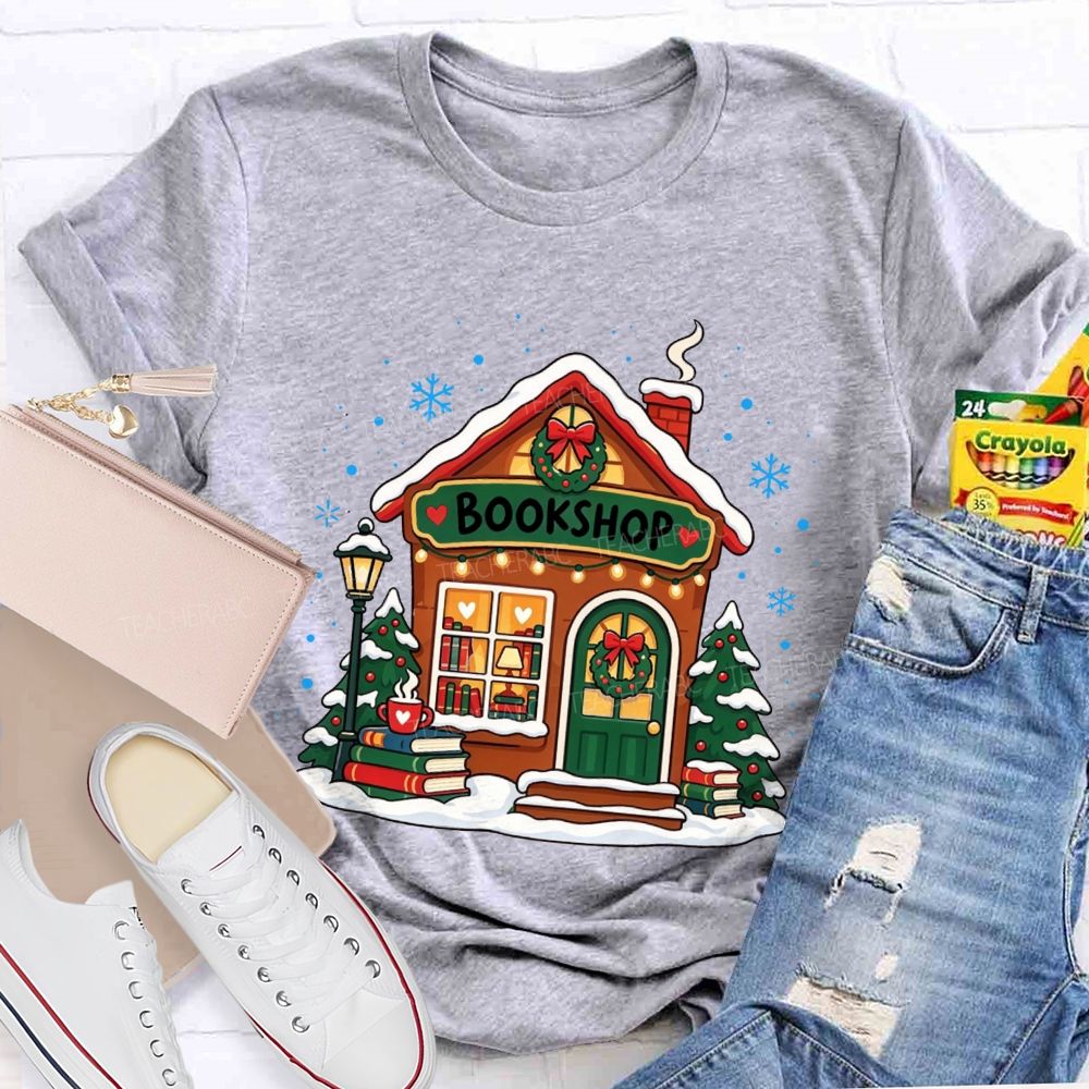 Winter Snow Bookshop House Book Lover Teacher T-shirt