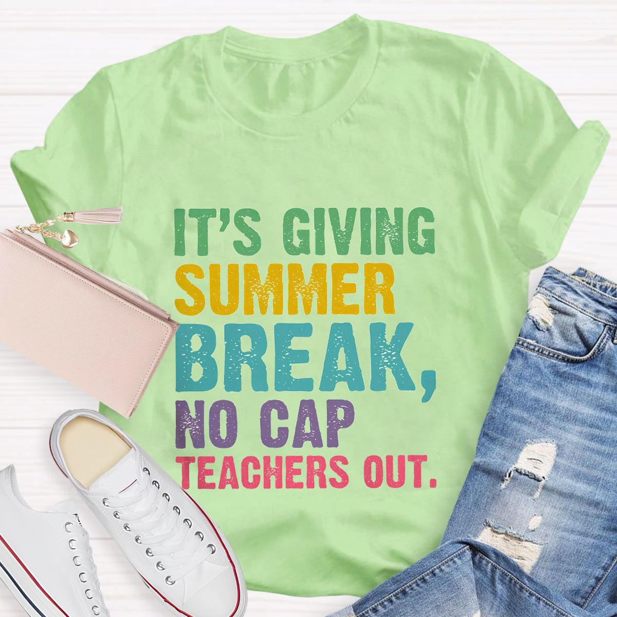 It's Giving Summer Break No Cap Teaches Out T-Shirt