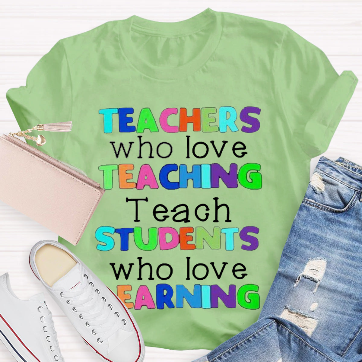 Who Love Teaching English Teacher T-Shirt