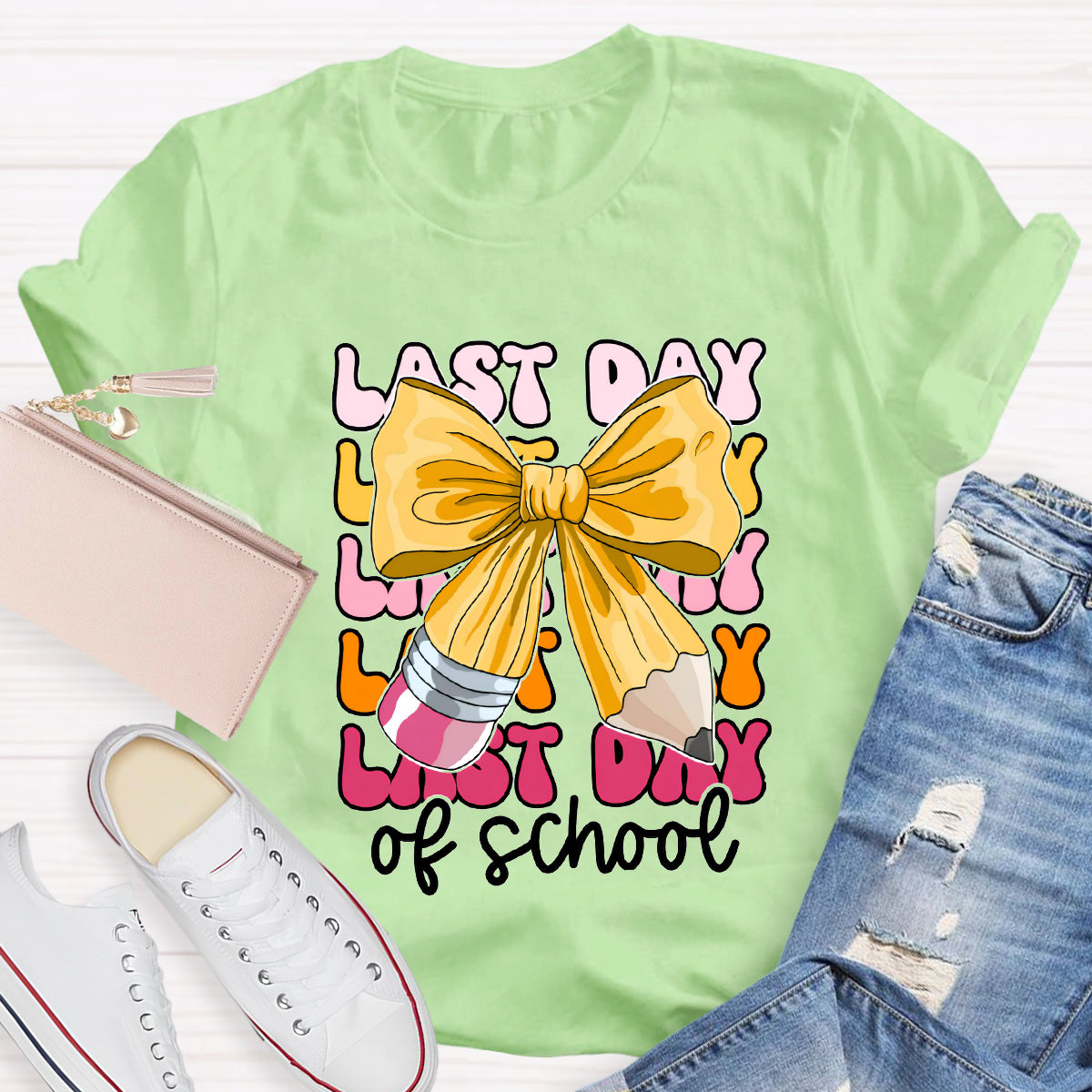 Last Day Of School Pink Bow Teacher T-Shirt
