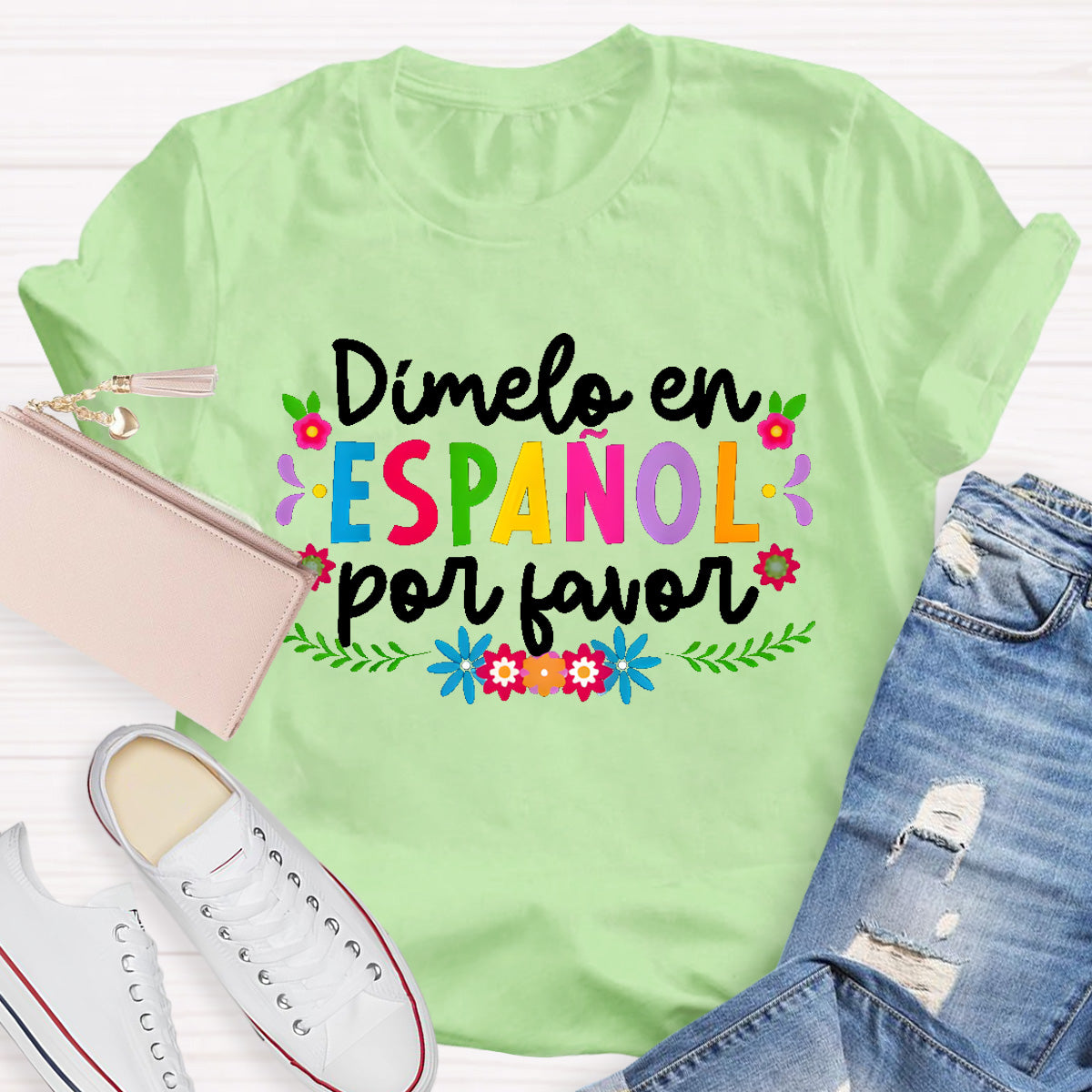 Dimelo En Espanol Por Favor Colorful Flowers Teacher T-Shirt