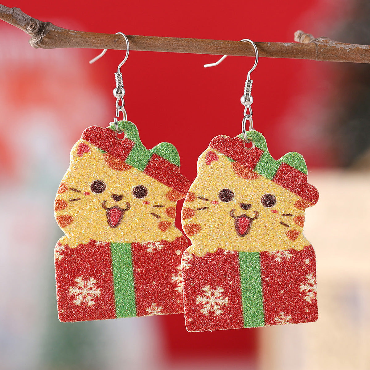 Sequined Snowflake Christmas Tree Light Cat Pendant