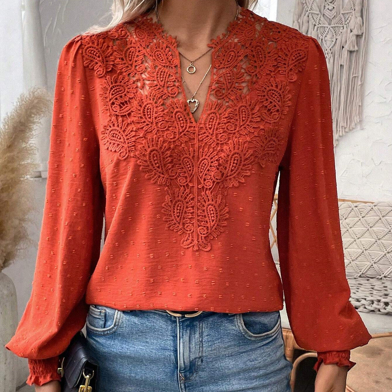 V-Neck Lace Solid Color Long-Sleeved Casual T-Shirt