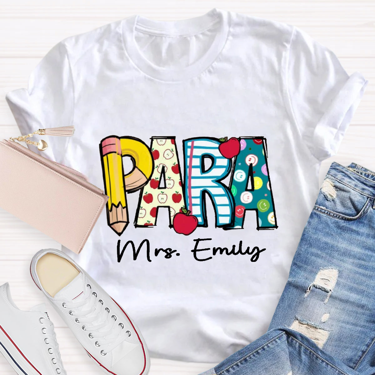 Personalized Para Teacher Name Apple Teacher T-Shirt