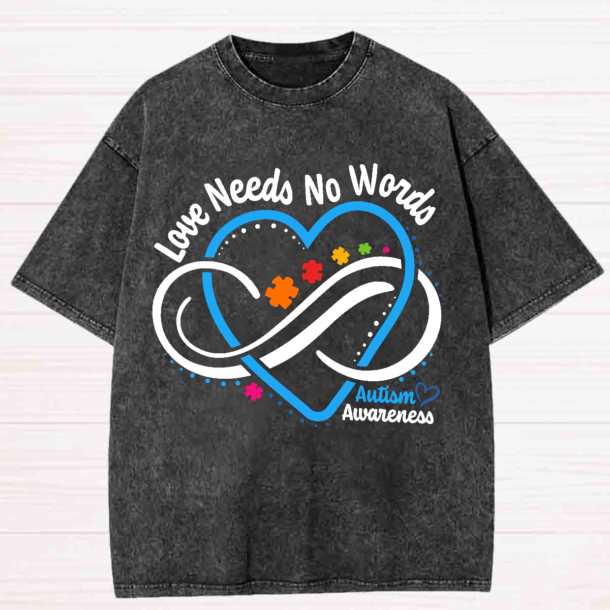 Love Need No Worlds Blue Heart Washed T-shirt
