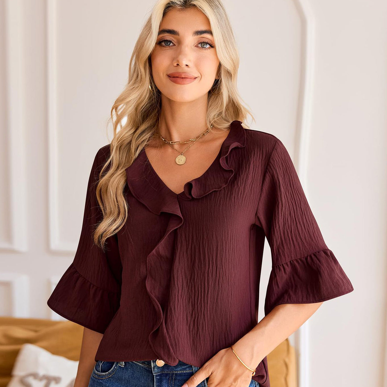 V-Neck Ruffled Three-Quarter Sleeves Lace Short-Sleeved Shirt