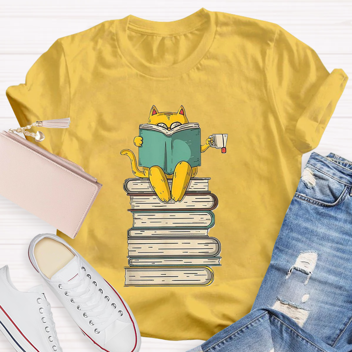 Reading Cat Funny Book & Tea Lover T-Shirt
