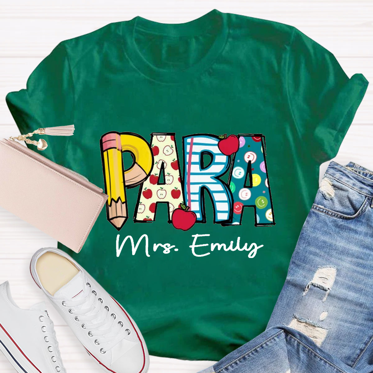 Personalized Para Teacher Name Apple Teacher T-Shirt