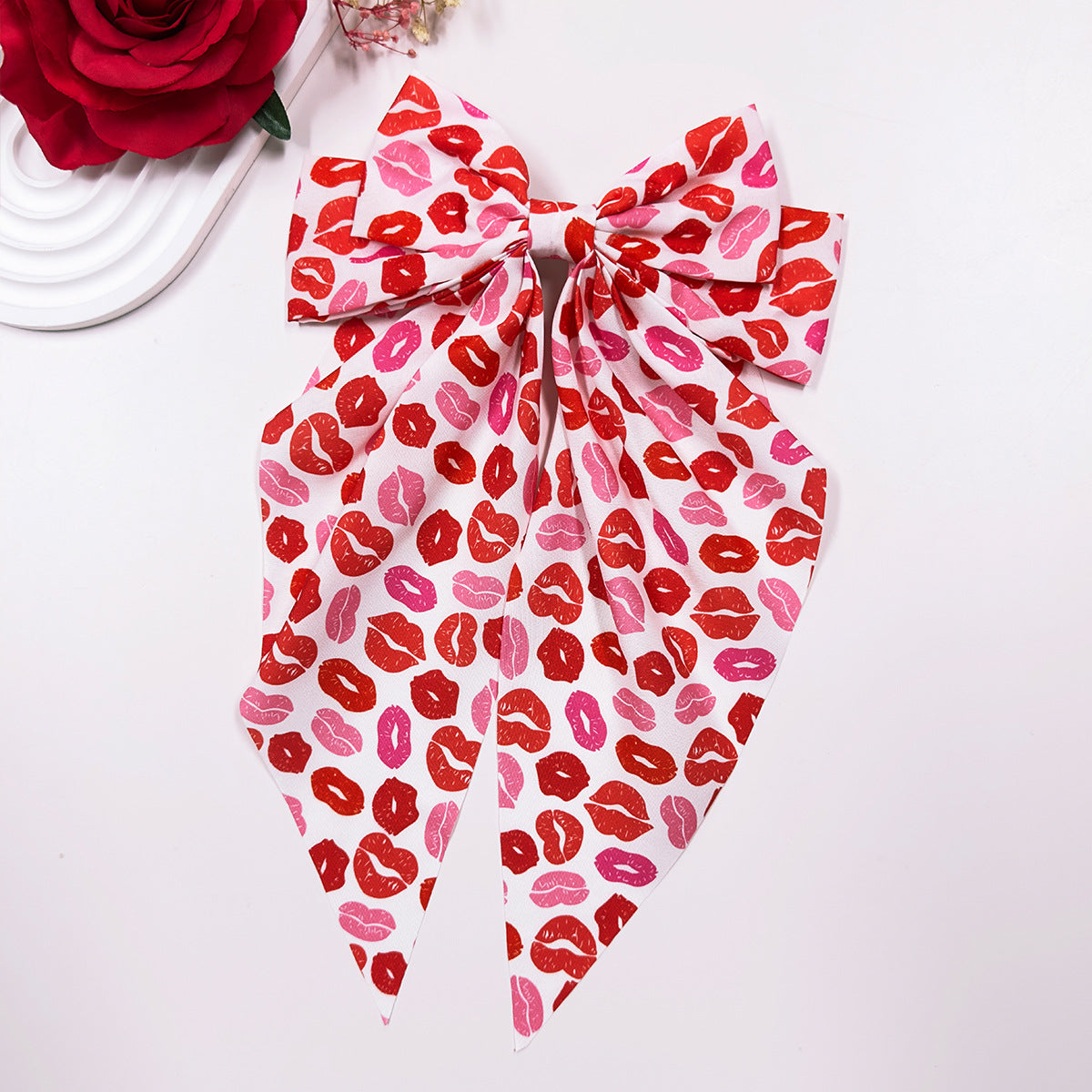 Bow Ribbon Hair Clip At The Back Of The Head
