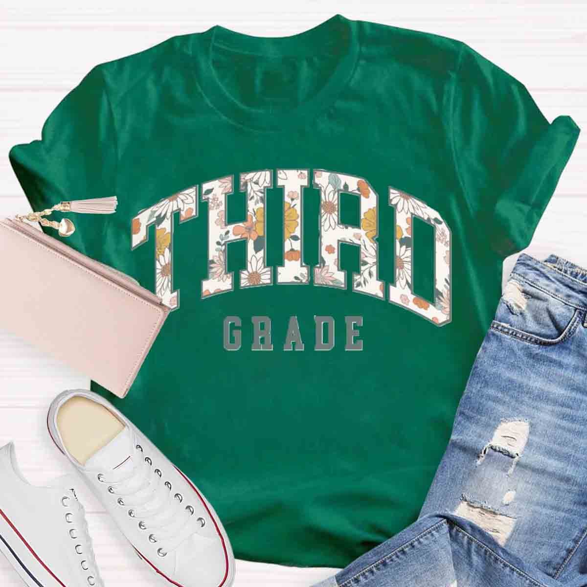 Personalized Grade Retro Flowers Prints T-Shirt