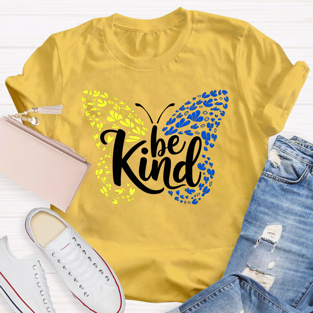 Be Kind Down Syndrome Blue And Yellow Butterfly Teacher T-shirt