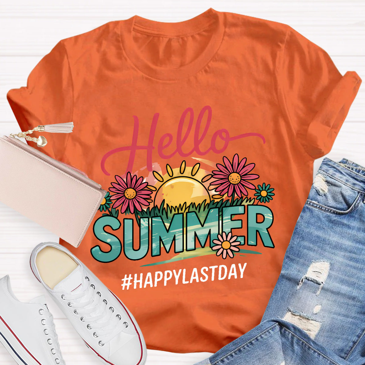 Hello Summer Happy Last Day Teacher T-Shirt