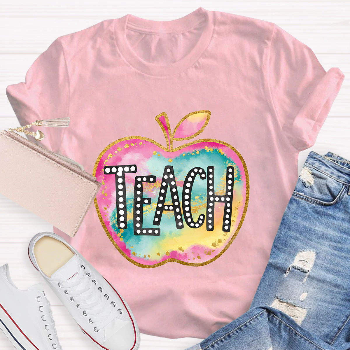 Love Teach Pink Apple Teacher T-Shirt