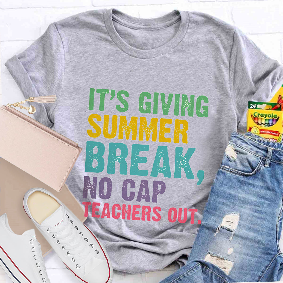 It's Giving Summer Break No Cap Teaches Out T-Shirt