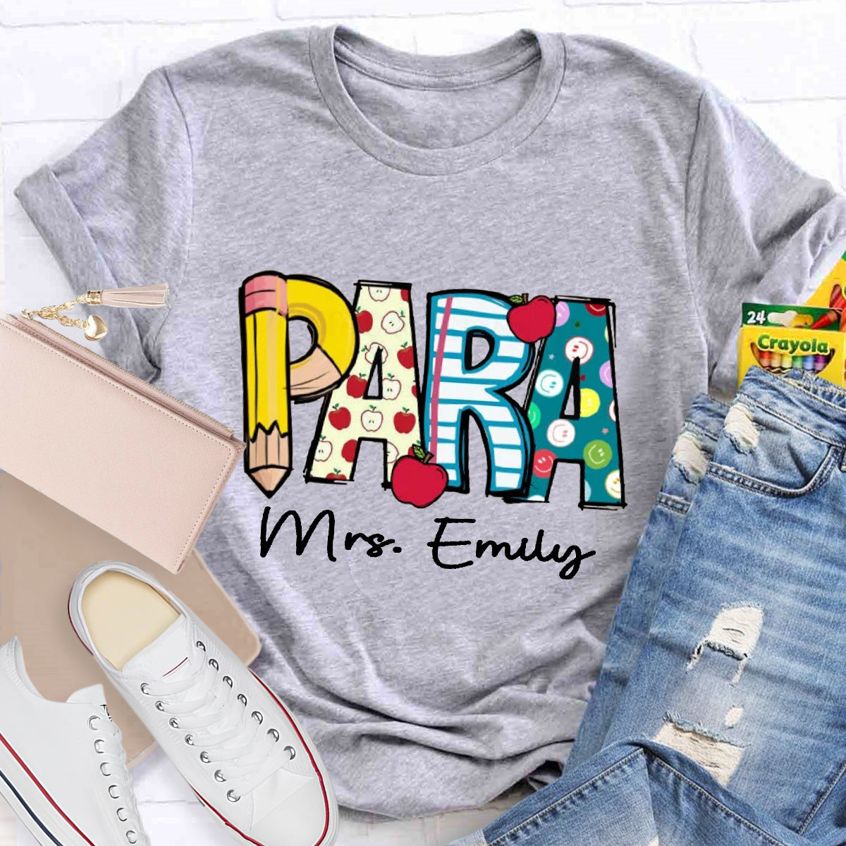 Personalized Para Teacher Name Apple Teacher T-Shirt