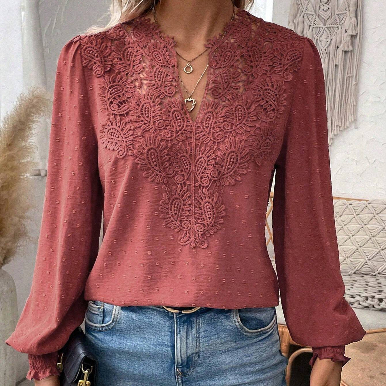 V-Neck Lace Solid Color Long-Sleeved Casual T-Shirt