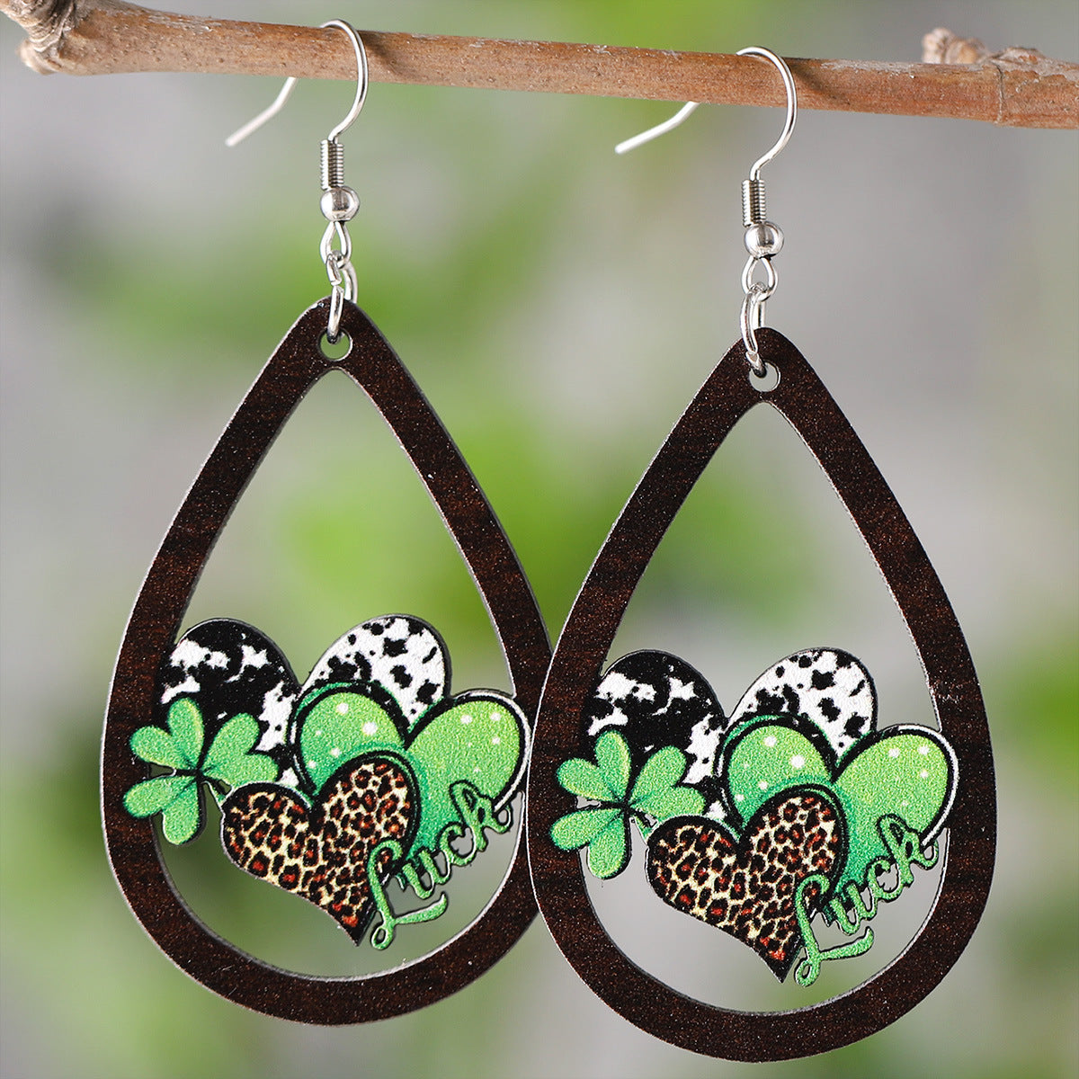 Checkered Heart-Shaped Four-Leaf Clover Earrings