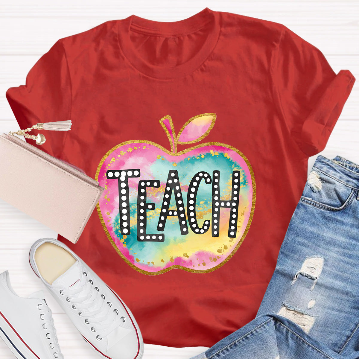 Love Teach Pink Apple Teacher T-Shirt